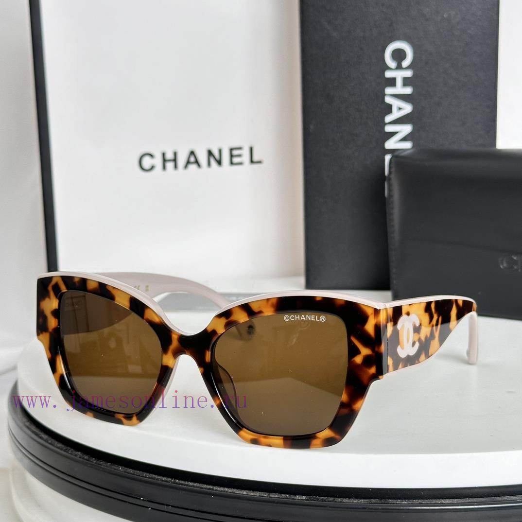 Chanel MODELCH6058SIZE52 ports 19-1407t04bnru - Image 3