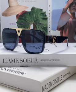 LV Louis Vuitton 2024 New Fashionable Large Frame Sunglasses for Men and Women, Internet Cel95xpl37b