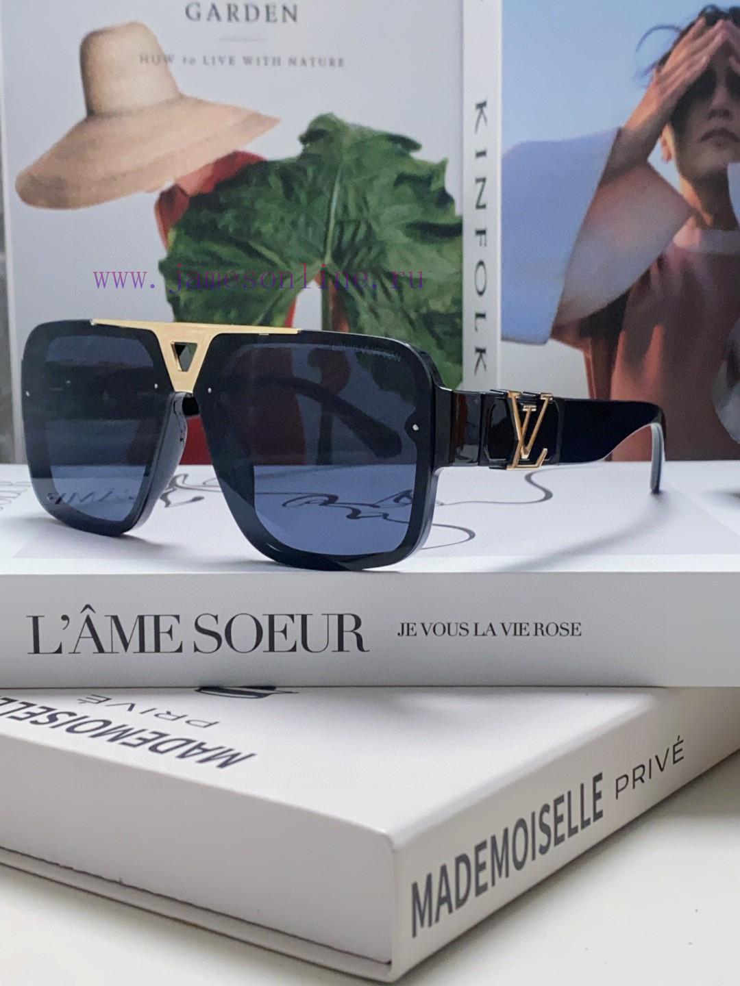 LV Louis Vuitton 2024 New Fashionable Large Frame Sunglasses for Men and Women, Internet Cel95xpl37b