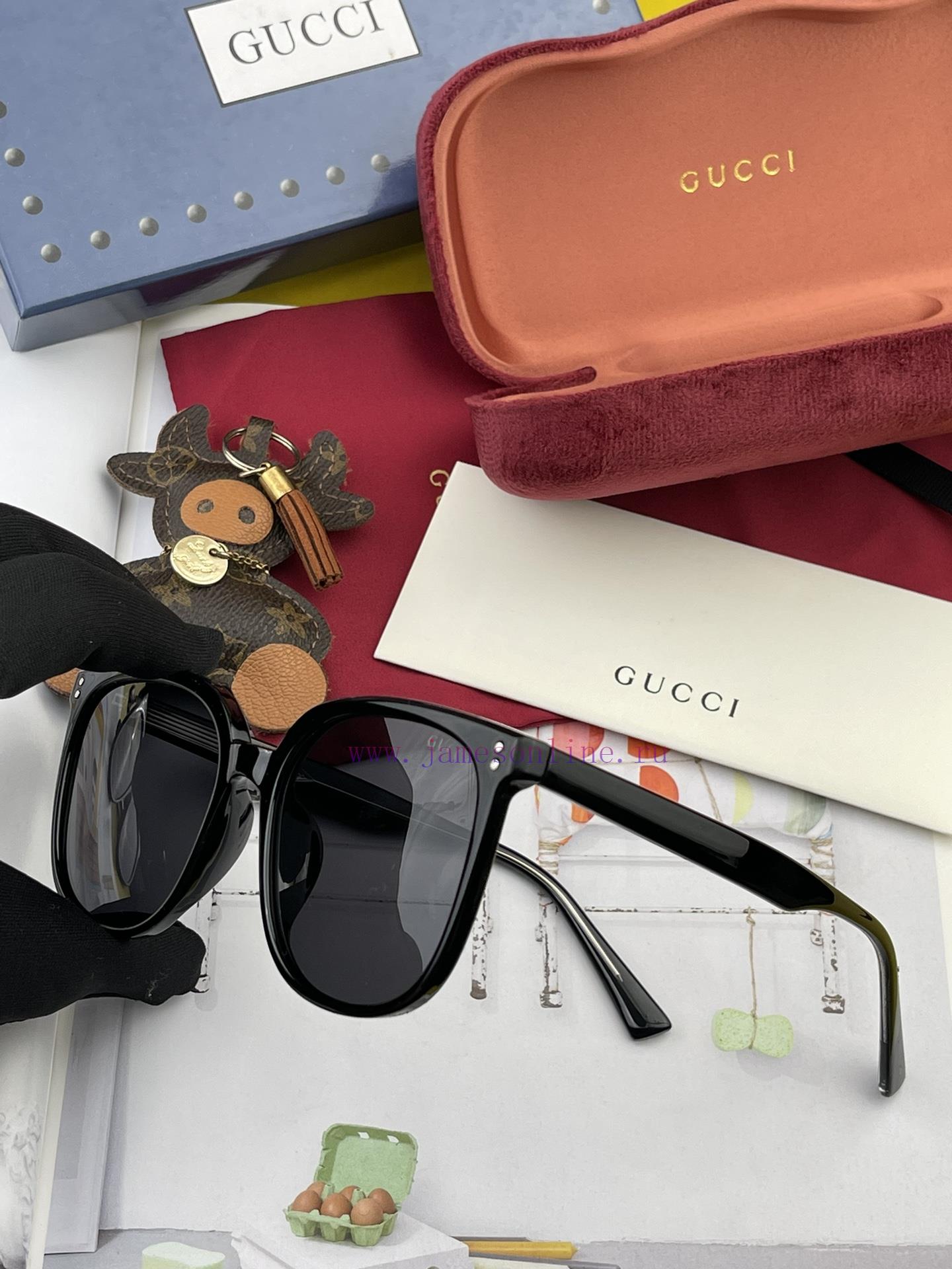 GUCCI GG Round Frame Sunglasses Perfect Quality Unique Design Suitable for Various Face Shapqzpkicci - Image 8