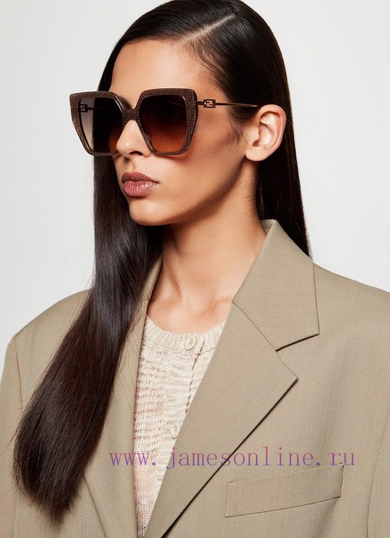 Fendi's new sunglasses, Model FE40012U, SIZE52 mouth 18-145svryair9 - Image 2