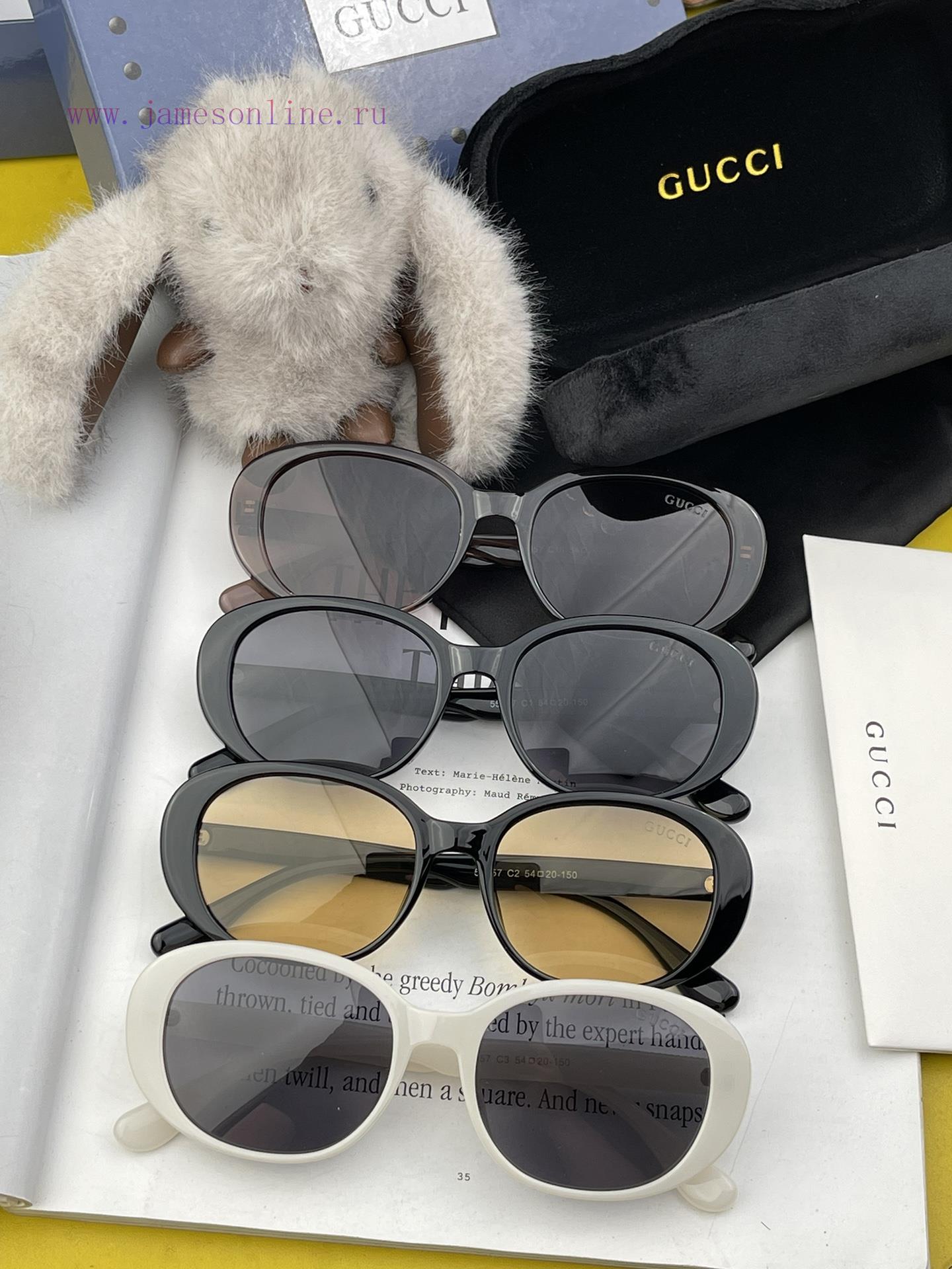 Gucci's classic small frame design, not picky about face shape, looks very stylish whether pralg246l - Image 10