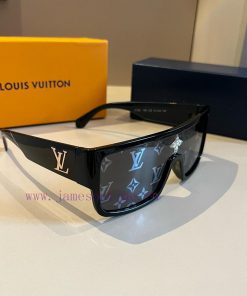 LV Louis Vuitton 2024 new sunshade sunglasses, cool style, may not necessarily attract men, axcy2s68