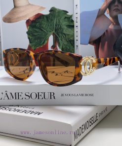 CHANEL Double C Large Logo Y2K Vintage Sunglasses VINTAGE Sunglasses Fashion and Elegant Blacwq0serh