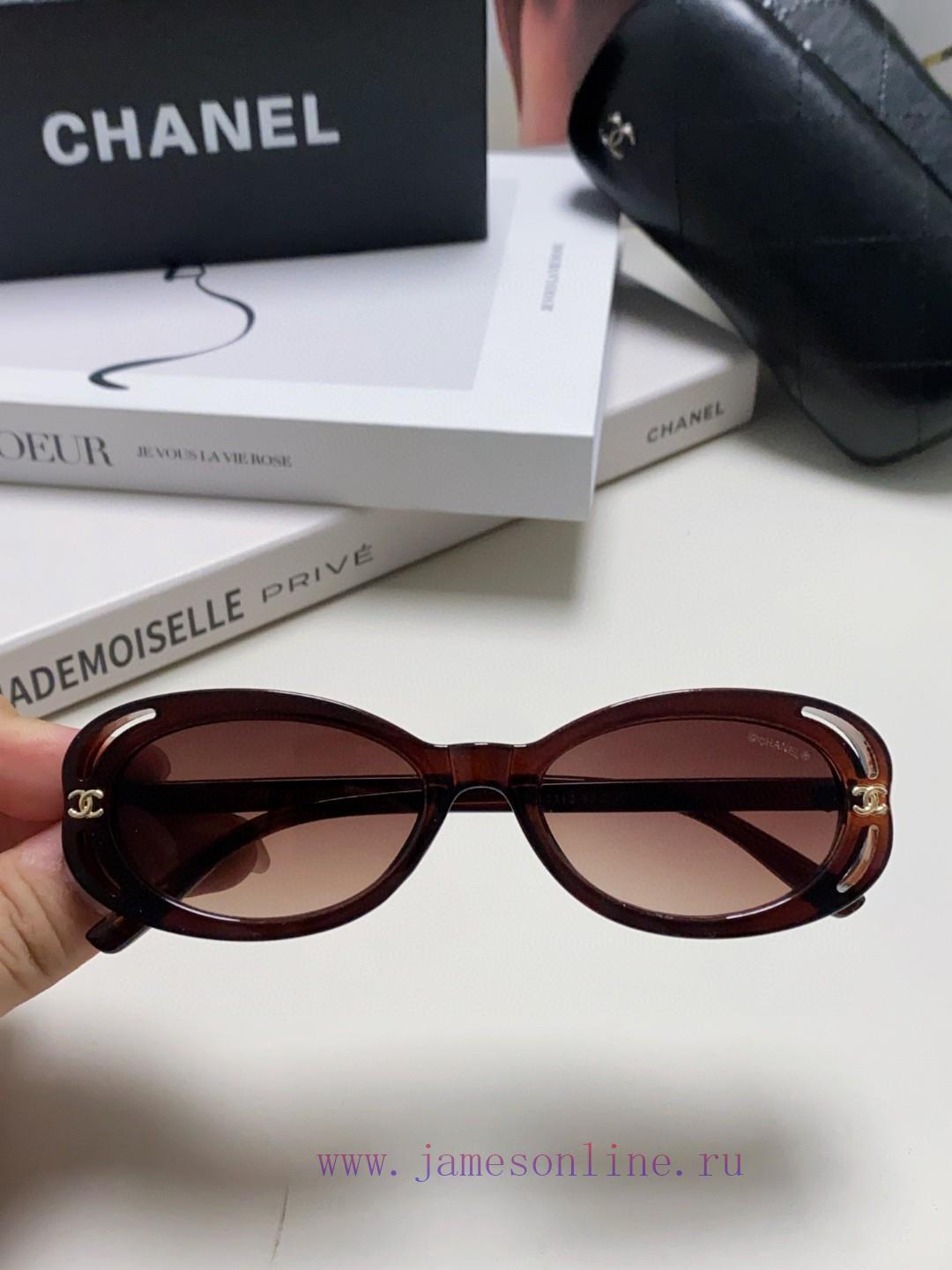 Chanel Wang Yibo, who was asked about the same style, has a popular Chanel style. The frame lsn5qi1z - Image 5
