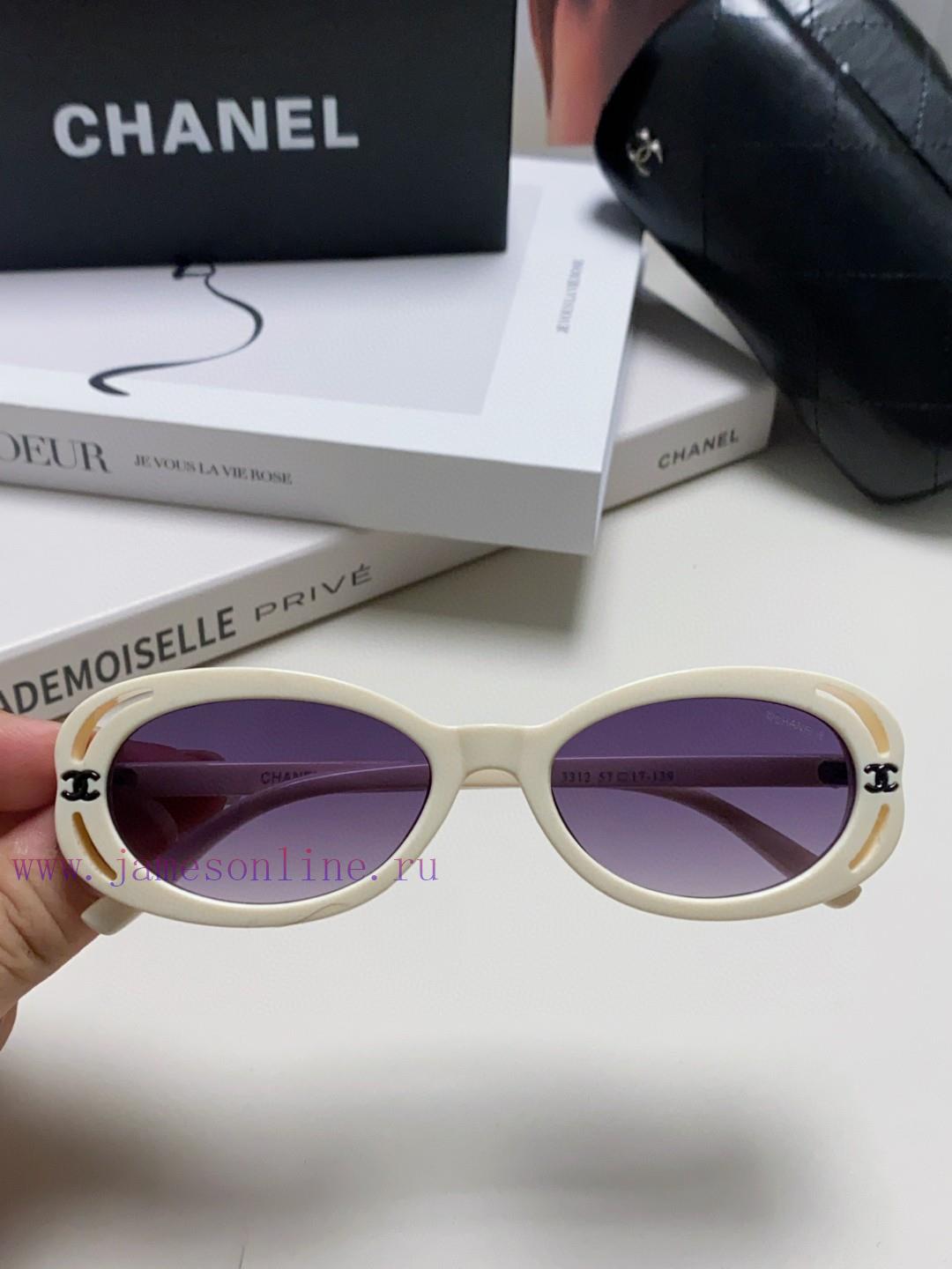 Chanel Wang Yibo, who was asked about the same style, has a popular Chanel style. The frame c70gdc4r - Image 5