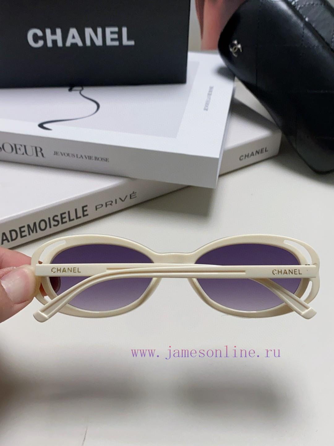 Chanel Wang Yibo, who was asked about the same style, has a popular Chanel style. The frame c70gdc4r - Image 6