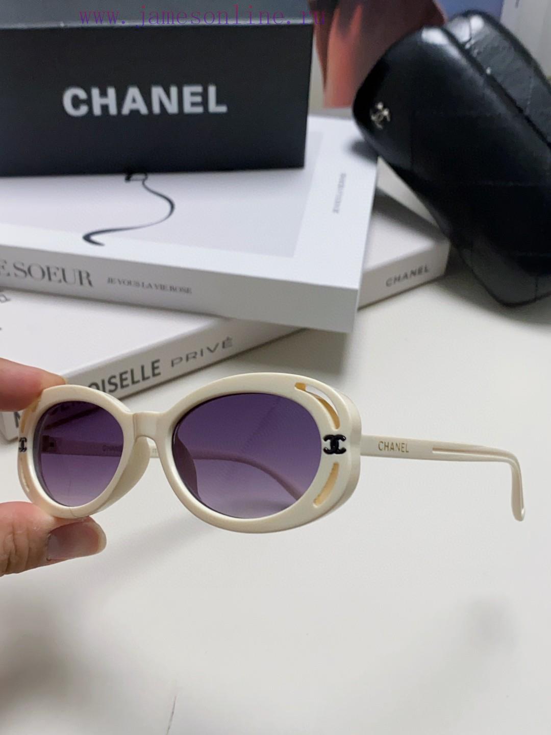 Chanel Wang Yibo, who was asked about the same style, has a popular Chanel style. The frame c70gdc4r - Image 7