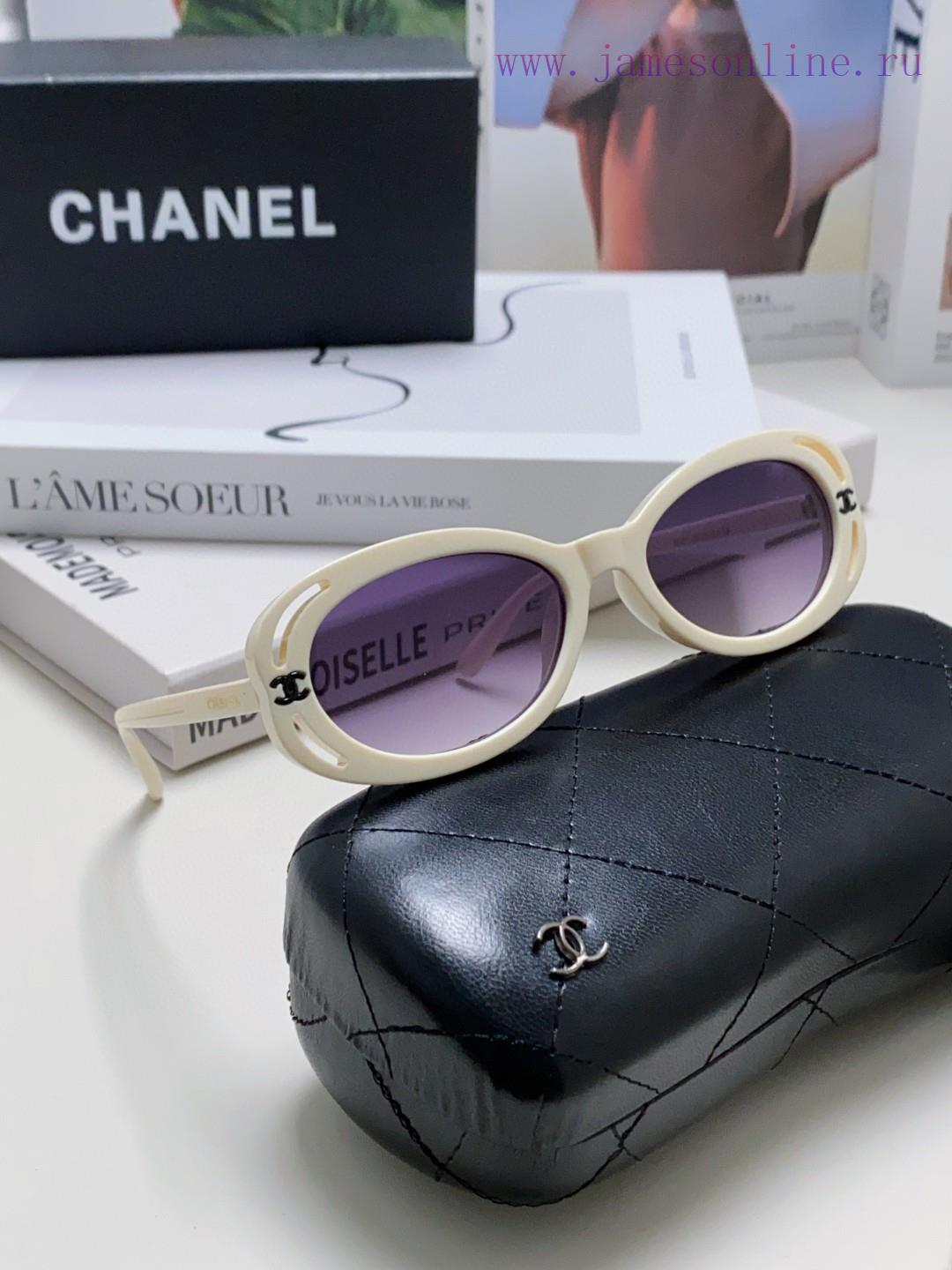 Chanel Wang Yibo, who was asked about the same style, has a popular Chanel style. The frame c70gdc4r - Image 9