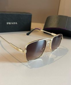 PRADA is a world-renowned master manufacturer in the Prada industry Polarized sunglasses, hi0qf2jfo7