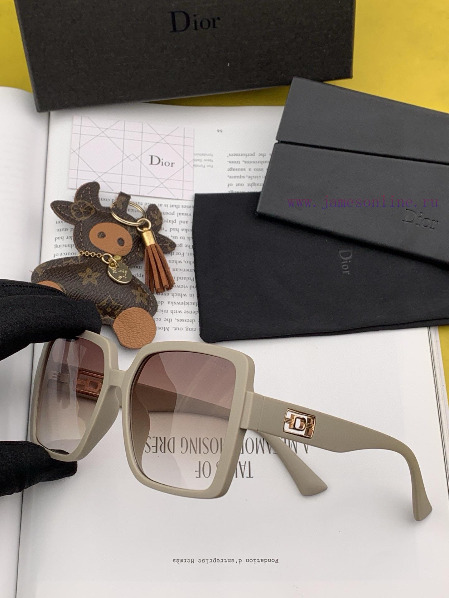DIOR 2024 Spring New Box Sunglasses: Various internet celebrities have brought a full circleu7yyzcv2 - Image 7
