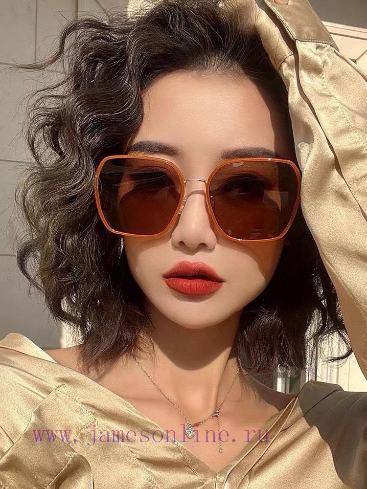 GUCCI 2024 Spring New Box Sunglasses: Various internet celebrities have brought a full circldvd1757u - Image 3
