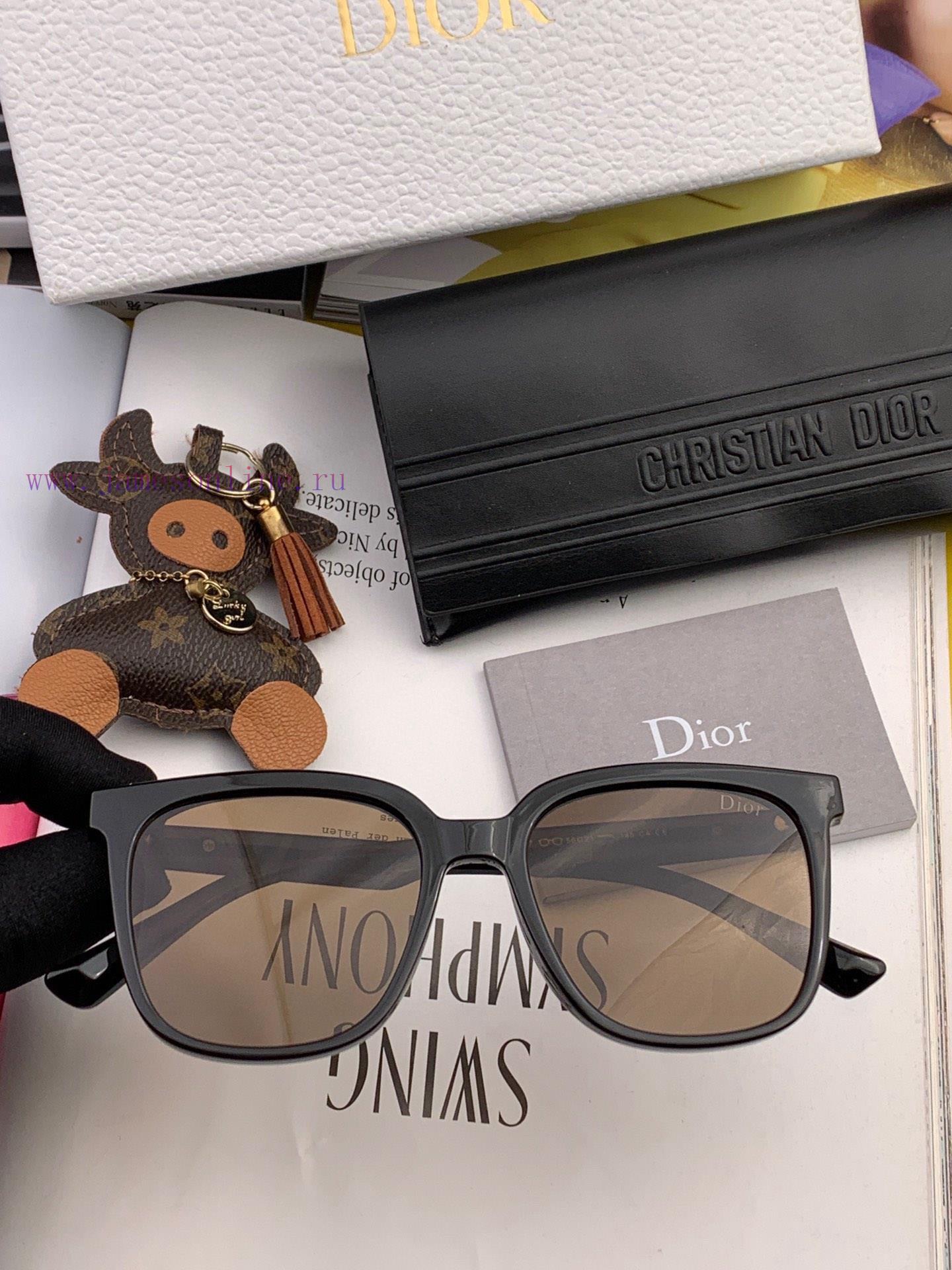 DIOR Box Sunglasses Perfect Quality Unique Design Suitable for Various Face Shapes Appearingnt3ldlol - Image 6