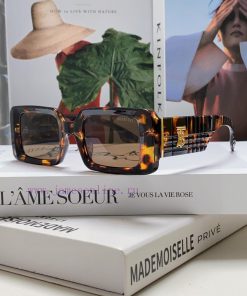 Burberry 2024 New Sunglasses Retro Personalized Avant garde Sunglasses Model Trendy High Texg8qijj70