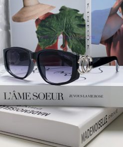CHANEL Double C Large Logo Y2K Vintage Sunglasses VINTAGE Sunglasses Fashion and Elegant Bla1uiq9q6d