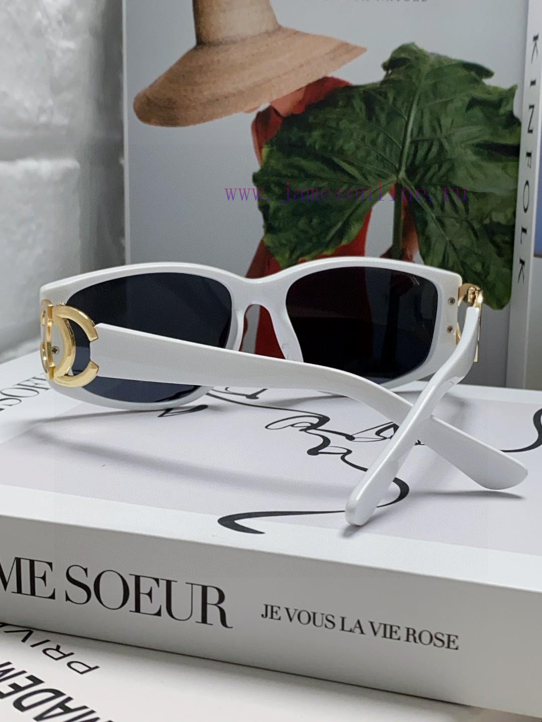 CHANEL Double C Large Logo Y2K Vintage Sunglasses VINTAGE Sunglasses Fashion and Elegant Blasptfd1zt - Image 4