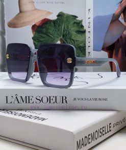 Chanel 2024 New Camellia Chanel New Polarized Sunglasses Anti UV Fashion Sunglasses Driving 46v5gp89