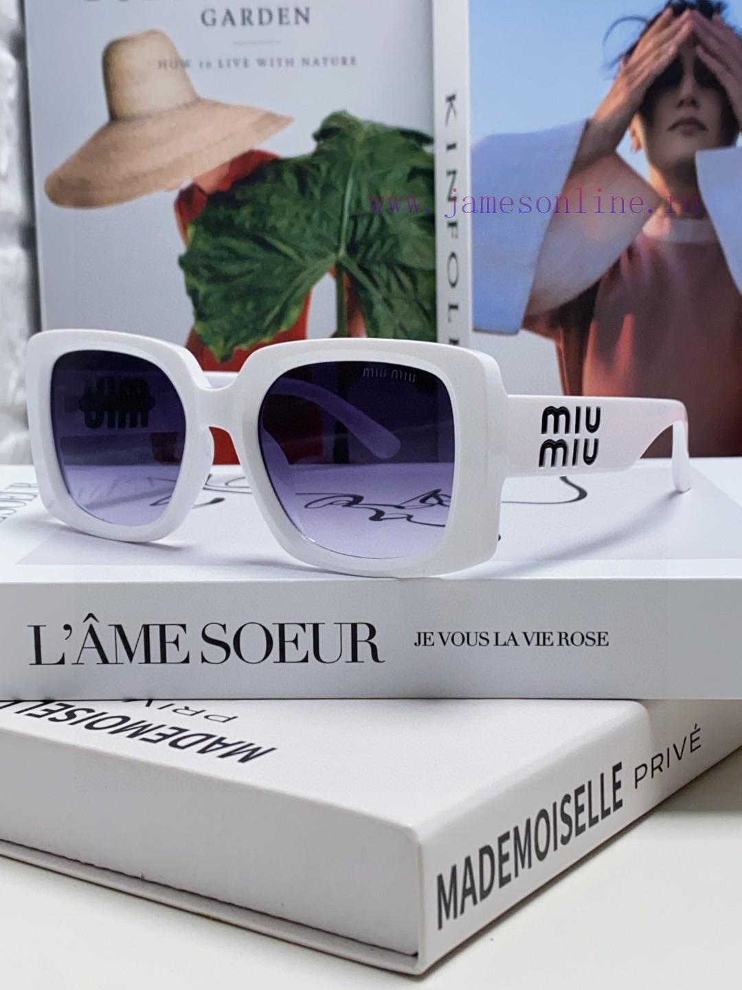 MiuMiu Misu 2024 New Large Frame Square Sunglasses European and American Millennium Hot Girlqd7m2p1v