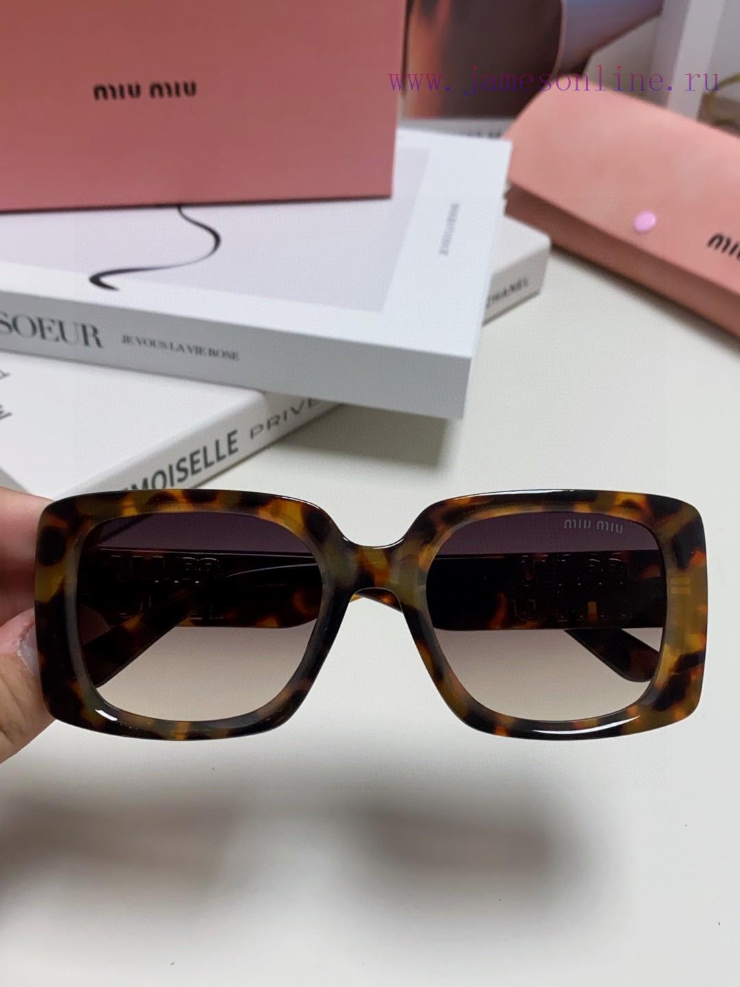 MiuMiu Misu 2024 New Large Frame Square Sunglasses European and American Millennium Hot Girlr18qs7gl - Image 5