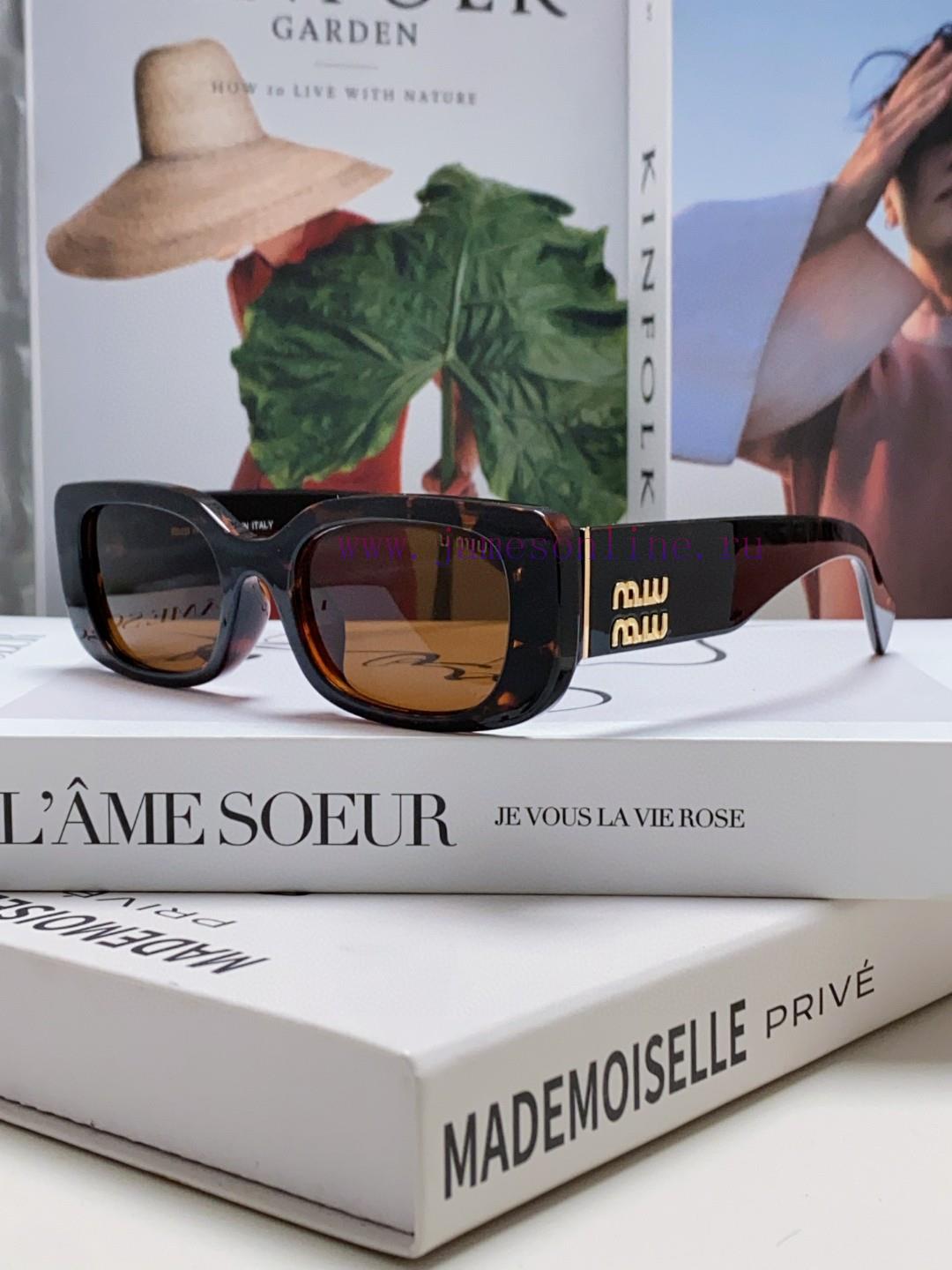 MIU MIU/Miu Miu 2024 New Sunglasses Rectangular Women's Fashion Sunglasses Personalized Glasq1kt5j7r - Image 3