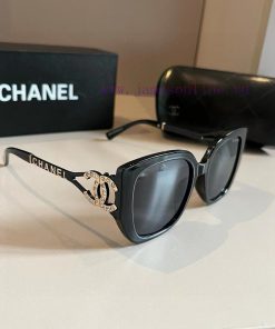 Chanel popular sunglasses, a sun shading and face shaping toolcx13prov