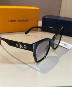 LV Louis VuittonVery heavy work with so many details that it's inhumaneCreate a sharp and ey4sx37gih