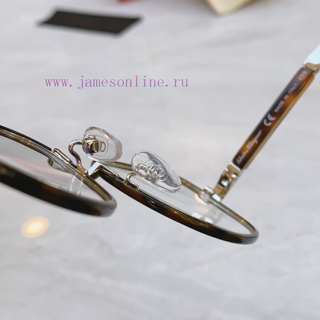 Salvatore Ferragam's new optical frame, MODELSF981SK, SIZE53 port 20-140shy2ti9e - Image 7