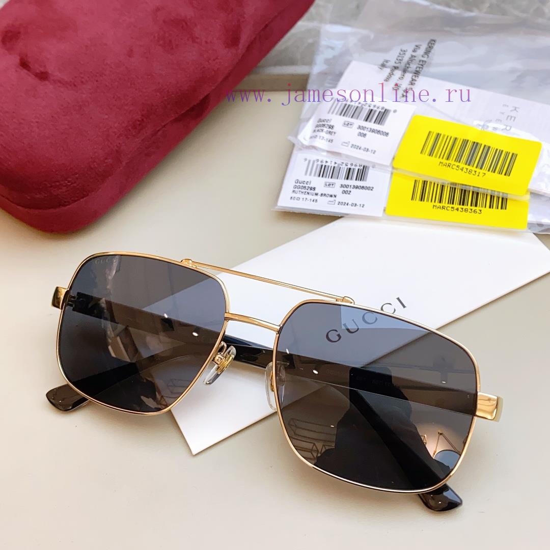 High end quality goods, each leg of the mirror has an independent anti-counterfeiting code. vndh2t3h