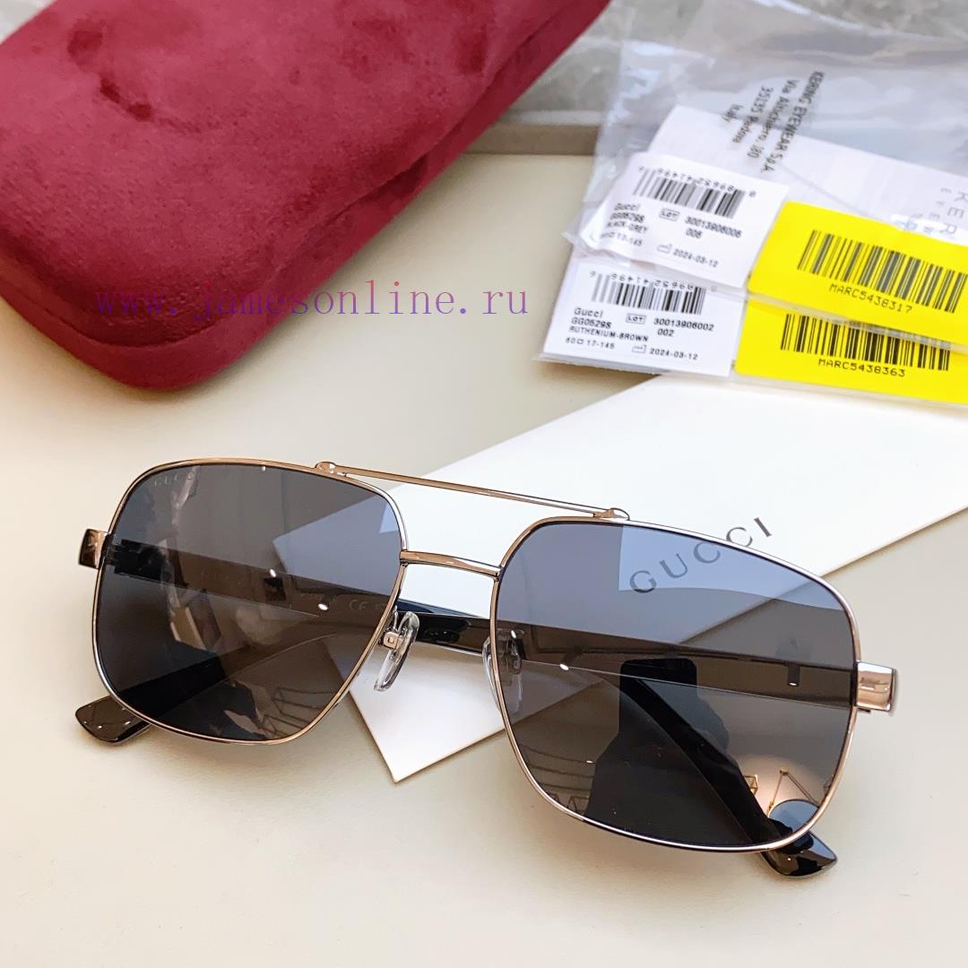 High end quality goods, each leg of the mirror has an independent anti-counterfeiting code. vndh2t3h - Image 3
