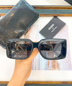 CUTLER AND CROSSMODELGFSN-001SIZE54 Port 18-150 Delivery Box~sojcjwvl