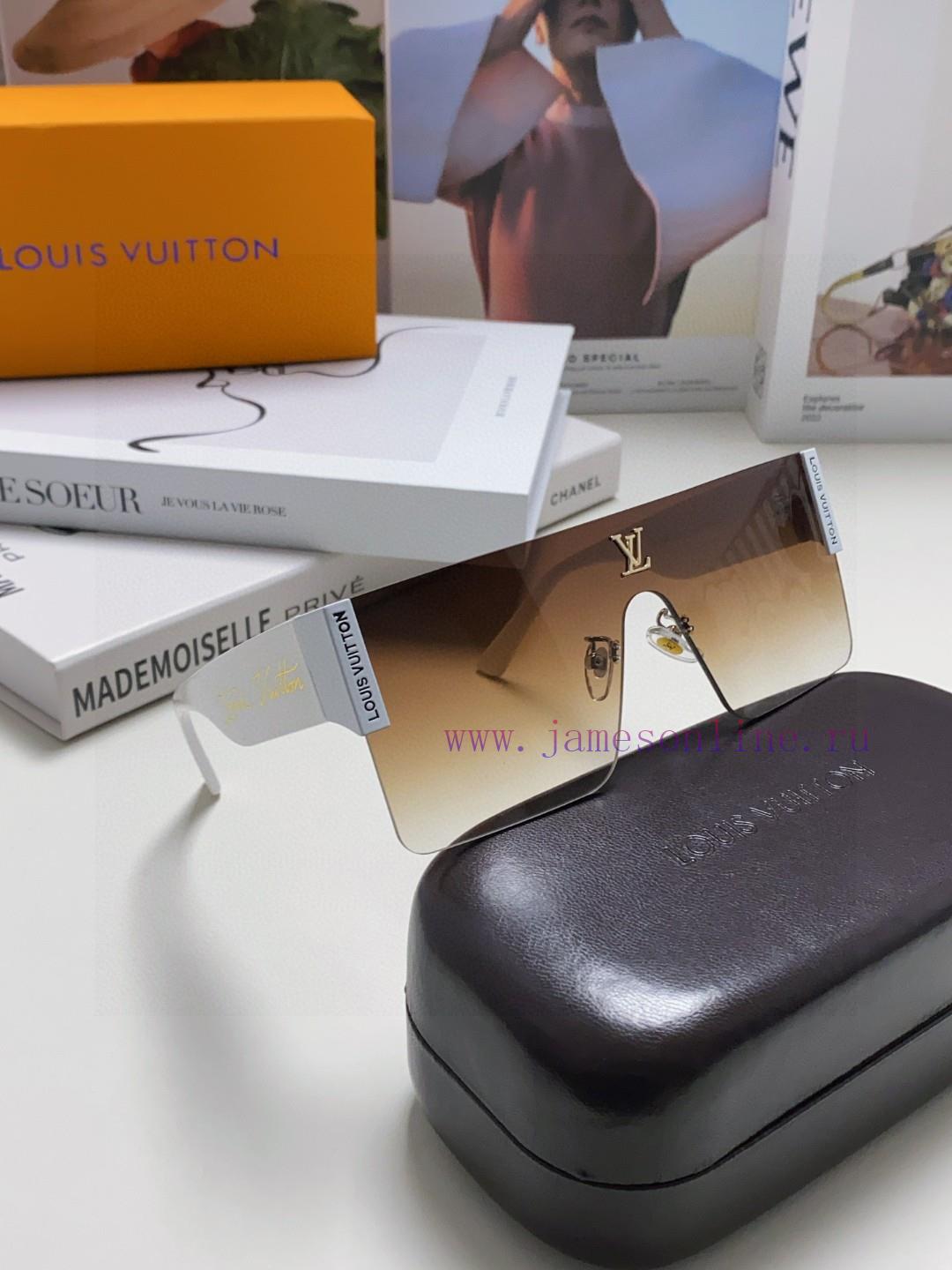 Lv Louis Vuitton 2024 New Model Metal Square Conjoined Large Frame Sunglasses for Women and t6qe9ux2 - Image 8