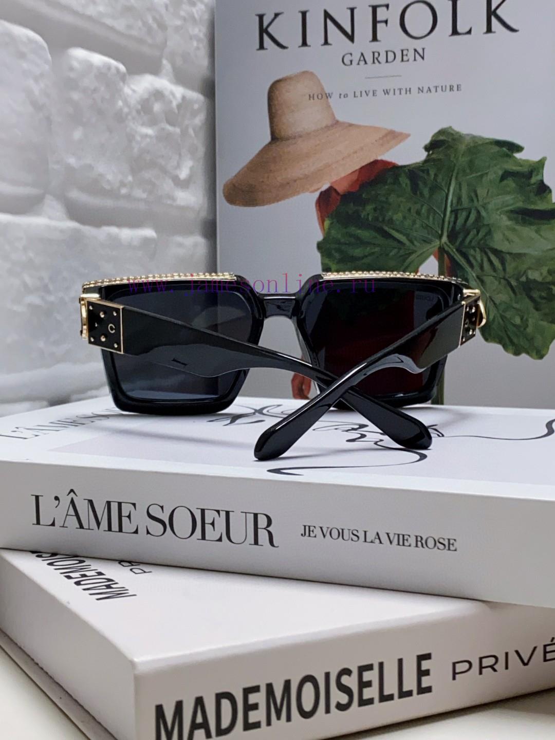 LOUIS VUITTON Louis VuittonOriginal One to One Show FocusLv is a true millionairengz09yl8 - Image 5