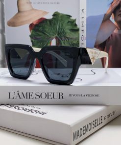 Prada 2024 New Fashionable Square Driving Sunglasses for Men and Women with Large Frame PR Hwn4rfa54