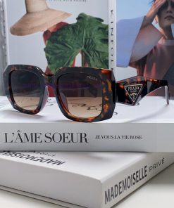 Prada 2024 New Retro Inverted Triangle Logo Sunglasses for Women, with a sense of luxury, farqb7037d