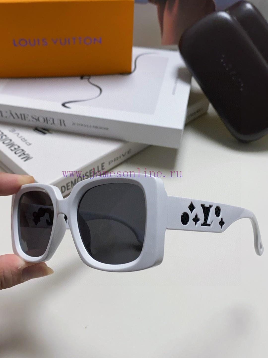 Lv Louis Vuitton 2024 New Xiaohongshu Retro Small Box Polarized Sunglasses Women's White UV k1ocb4je - Image 7