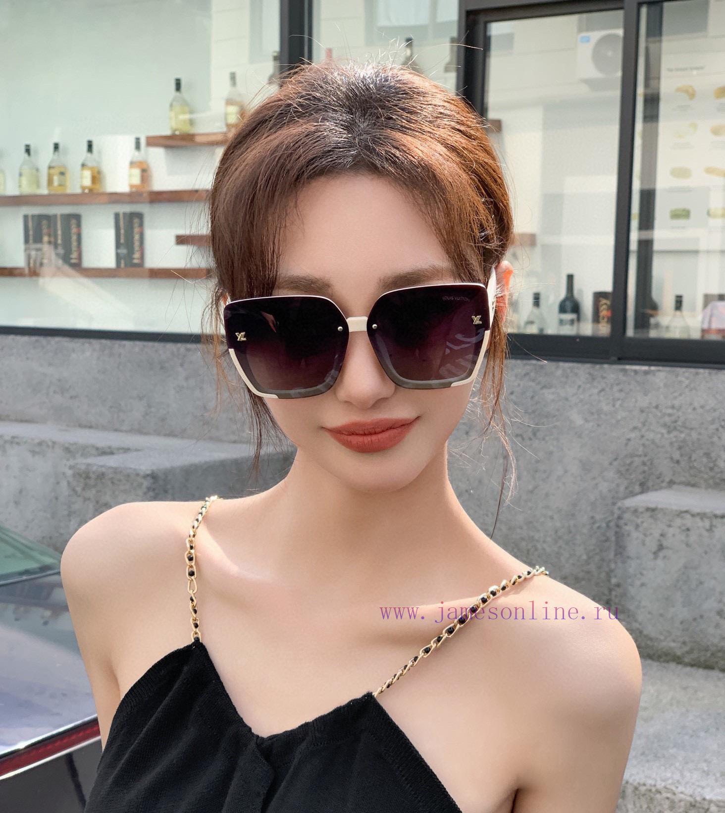 TR Polarized Series LV Large Frame Sunglasses Sunglasses The classic frame design of sunglasteii8vw0