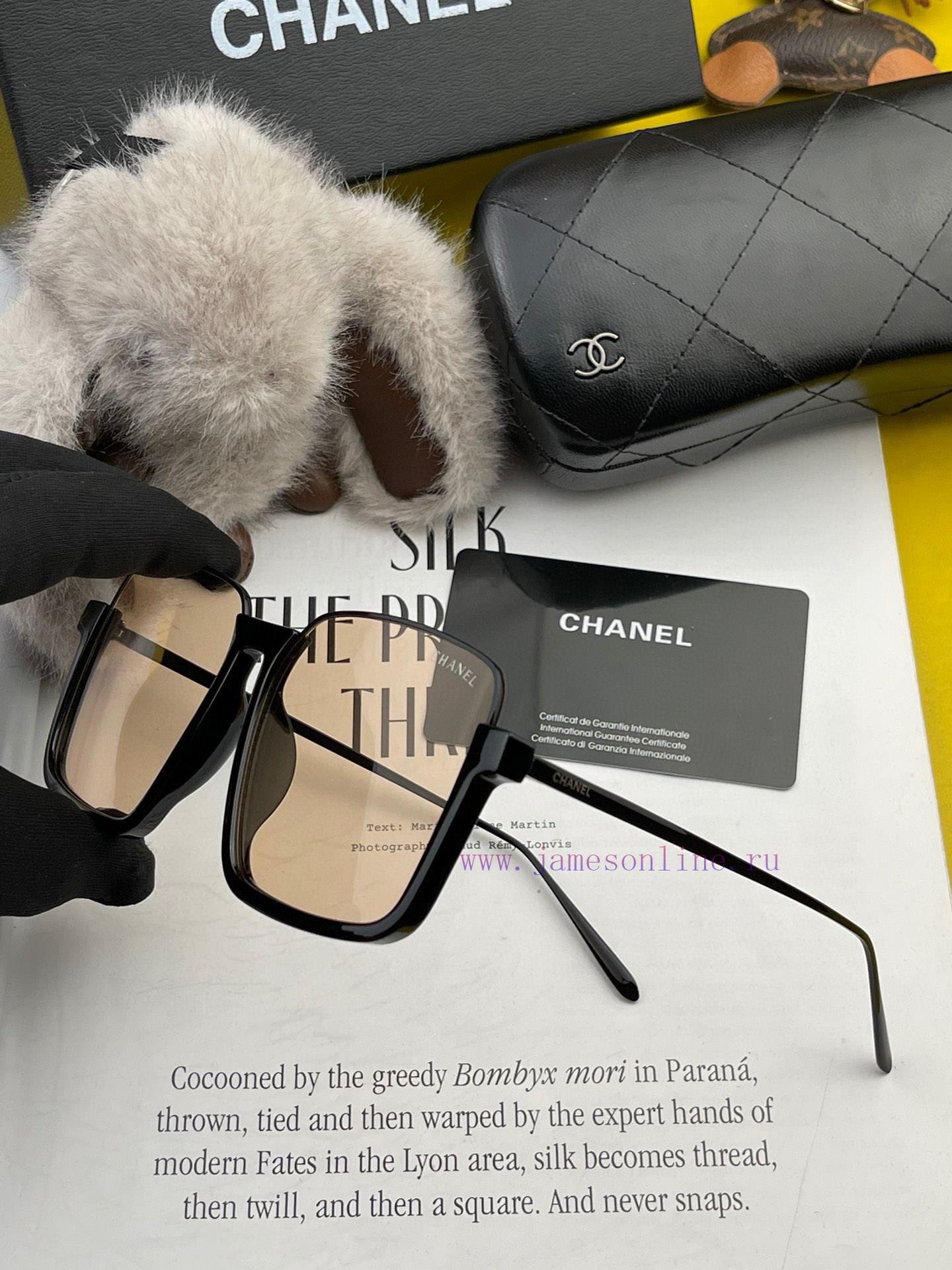 Chanel 2024 New Fashionable and Versatile Large Box, Unique Half Frame Design, Atmospheric S08xizmvr - Image 7