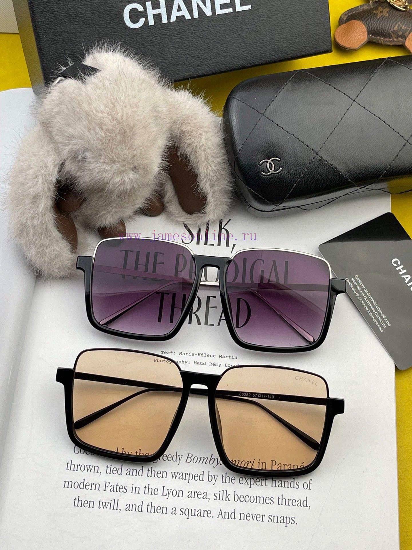 Chanel 2024 New Fashionable and Versatile Large Box, Unique Half Frame Design, Atmospheric S08xizmvr - Image 10