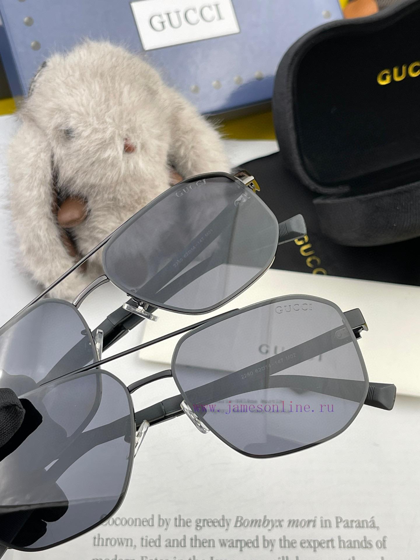 GUCCI 2024 New Men's and Women's Couple Sunglasses Polygonal Sunglasses IP Plating Never Fadcfpb0tof - Image 8