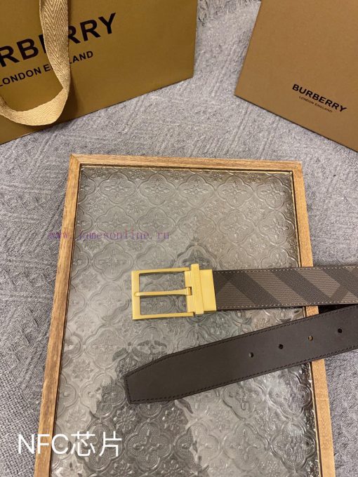 Burberry. BurberryA complete set of high-quality tail clip fasteners with a width of 35mm, p b2oz1eb3 - Image 3