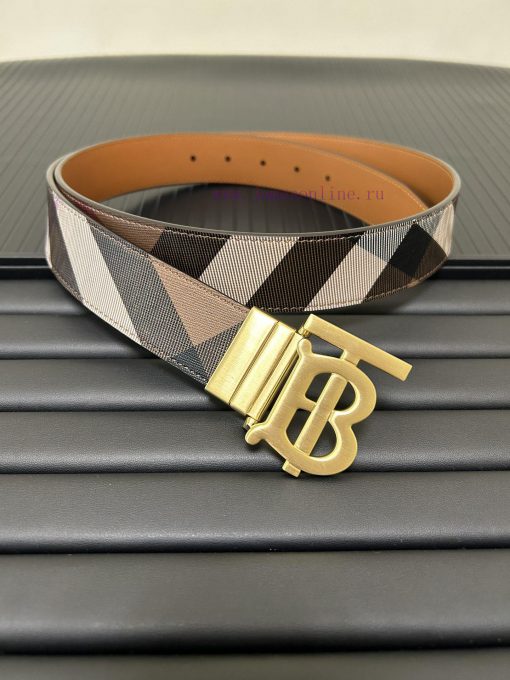 Burberry. BurberryA complete set of high-quality tail clip fasteners with a width of 35mm, p kkt0vxvw - Image 5