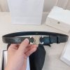 CELINE's original 2.5cm wide waistband is crafted from finely crafted calf leather, while th h4mmeofq