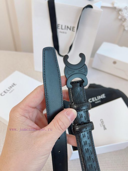 CELINE's original 2.5cm wide waistband is crafted from finely crafted calf leather, while th r4dq1yyc - Image 5