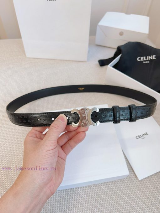CELINE's original 2.5cm wide waistband is crafted from finely crafted calf leather, while th 2hq3e6vs - Image 4