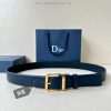 This 35mm waistband combines elegance and modern style with a double-sided design. One side q651idyq