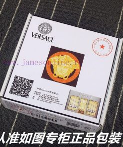 Versace Ver... sace ️ double-sided useIdentify and receive a punch as a giftThe material is myezdpwu