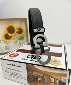 Filag CurtainMaterial: Leather Belt with 100% Head Layer. The leather belt is guaranteed to f1ub3epm