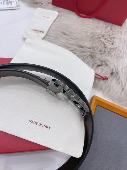 Comes with a complete gift boxFerragamo 🤩 The material size of 3.5cm imported into the furna vso2s80g - Image 8