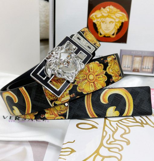 Belt Versace Versace Top RemakeThe waistband is made of 100% head layer cowhide, ensuring th cwr00v4r - Image 6