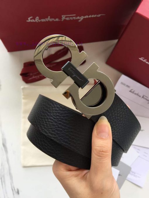 . Paired with Ferragamo 35mm overseas OEM, it is made of double-sided natural throw off laye j7b2atq9